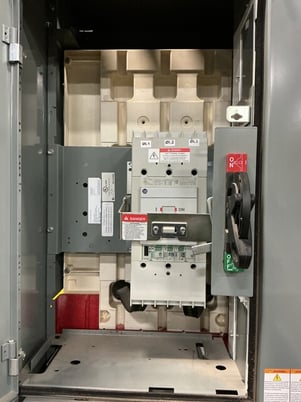 Allen-Bradley, Centerline 2100, motor control center, 800 amp, 600 VAC - Image 2