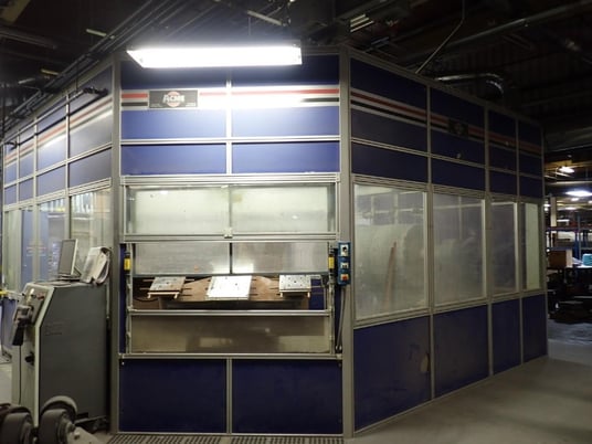 Acme, QS-9000-TE, robotic polishing cell, 18' x 18' x 10' 7-1/2", Fanuc Robot R-2000iB 210F, 2007 - Image 9