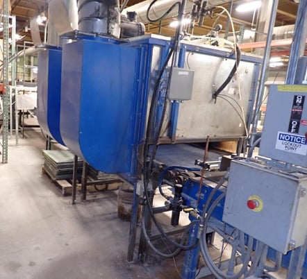 Gantry 2-Head Fully Traversing Gantry Spray Booth, (2) regulators & pressure pot, Bilt-Rite 30" x 12' wire - Image 8