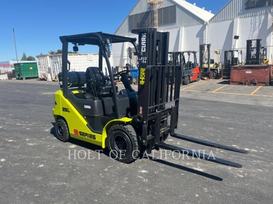 Clark S25L, Forklift, 1996 hours, S/N: S232L096712030, 2022 - Image 2