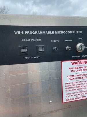 60 lb. Unimac #UW60PVQ PVQ High Speed Washer/Extractor, Dealer Reconditioned - Image 9