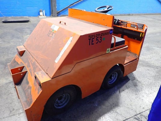 Electric Tugger, Taylor-Dunn #CO-014-20, 36 V, 2017 - Image 6