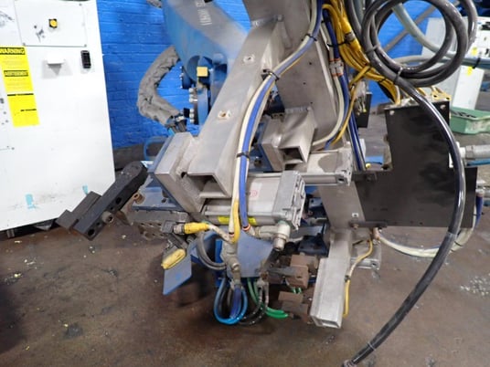 Kawasaki, BX200X-C, Robot, E52G-A041 Controller, 6-Axis, 200 kg Payload, 5 kW, 2000 RPM, 460 VAC, 2019 - Image 4