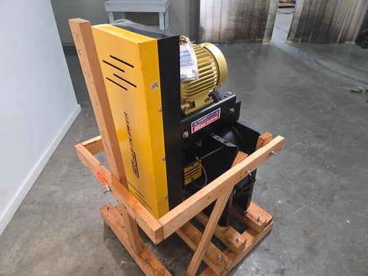 Chicago Blower package, 7.5 HP, size 9, Carbon steel, unused - Image 5