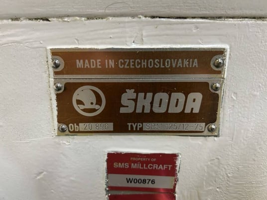49" x 480" Skoda #SRM-125/12-75, heavy duty engine lathe, 3 steady rests, powered tailstock - Image 9