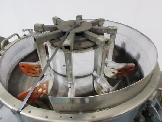 Sweco Vibro-Energy #FMD-10HA, Finishing Mill, 10 cu.ft. hopper, Rotary Agitator, 1200 RPM, 5 HP, 13" channel - Image 4