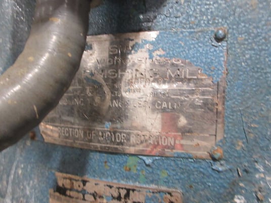 Sweco Vibro-Energy #FMD-10HA, Finishing Mill, 10 cu.ft. hopper, Rotary Agitator, 1200 RPM, 5 HP, 13" channel - Image 7