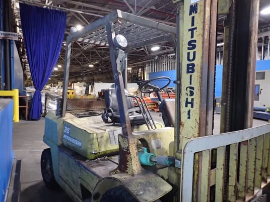 8000 lbs. Mitsubishi #FD35, Propane Forklift, 57" x6" forks, 97" mast, 37887 hours, AS IS - Image 7