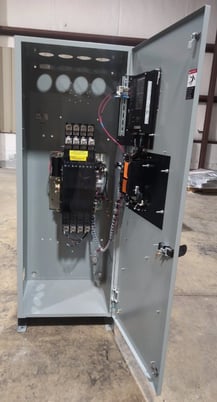 600 Amp. General Electric Zenith, ZTG, Automatic Transfer Switch, MX150 digital controller, 277/480 Volt - Image 2
