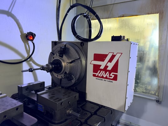 Haas #VM-3, CNC 4-Axis vertical machining center, 40" X, 26" Y, 25" Z, WIPS, 2015 - Image 4