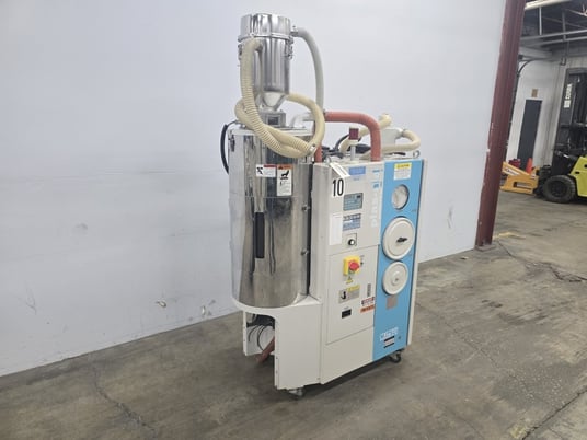 Matsui #MJ3-15-U, dryer, 47 cfm, 110 lb. hopper, 176&deg;F-320&deg;F, 2014 - Image 10