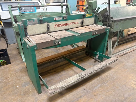 4 x 16" gauge Tennsmith #T-52, foot shear, 37" Back Gauge, (1) front sheet support - Image 2