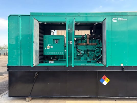 750 KW Cummins #QSK23-G7, diesel generator, enclosed, 480 Volts, 2021 - Image 3