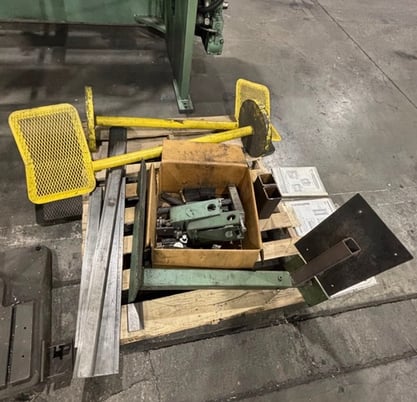 160 Ton, Betenbender #10-160T, Press Brake, 10' overall, 8" throat, 14" open, 6" Shut Height, 20 HP, Back - Image 6