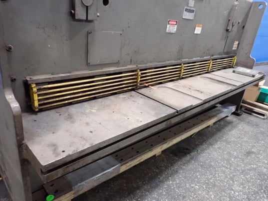 3/8" x 10' Standard Industrial #CS375-10, Shear, 30 HP, 230/460 V. - Image 4