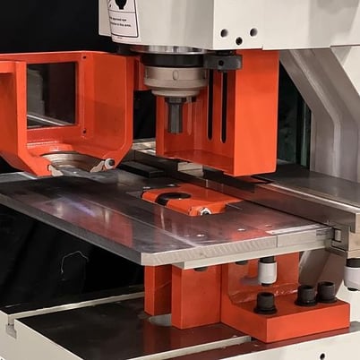 5" x 5" x 1/2" Sunrise #IW-66S, ironworker, 66 ton, 7.5 HP, 12" throat, new - Image 2