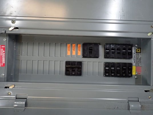 225 Amp, Square D #NEHB-42441-2, Panelboard, 480Y/277 VAC, 3PH, w/ 2MW Main Breaker Kit - Image 4