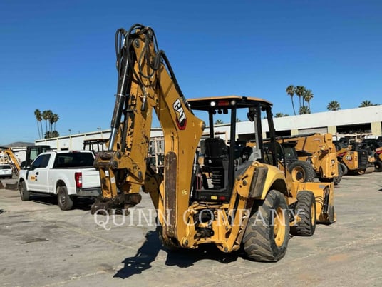 Cat 420, Backhoe Loader, 2099 hours, S/N: H8T01951, 2022 - Image 4