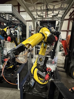 Fanuc, M-20iD/25, 6-Axis Articulated Robot, 25 kg payload, 72" reach, teach pendant, R-30iB Plus controller - Image 3