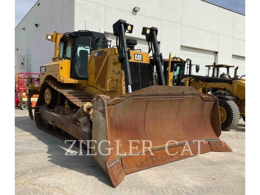Caterpillar D8T, 8990 hours, S/N: FMC00328, 2015 - Image 2