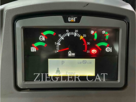 Caterpillar D8T, 8990 hours, S/N: FMC00328, 2015 - Image 5