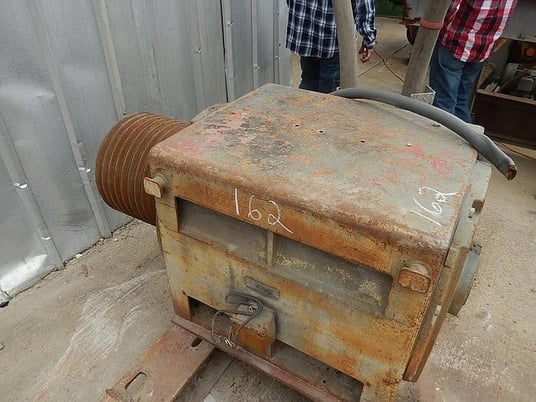 350 HP 1200 RPM Electric Motor - Image 1