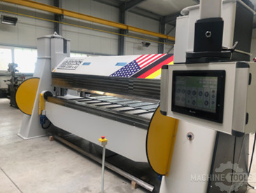 126" Dr. Hochstrate #3200X6, Folding Machine, 6 mm Sheet thickness - Image 1