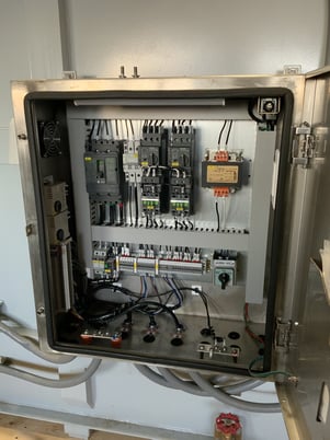 3000 KVA 24940 Delta Primary, 480Y Secondary, Station - Image 2