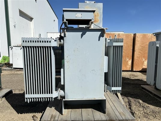 2500 KVA 24940 Delta Primary, 600Y Secondary, Station - Image 1