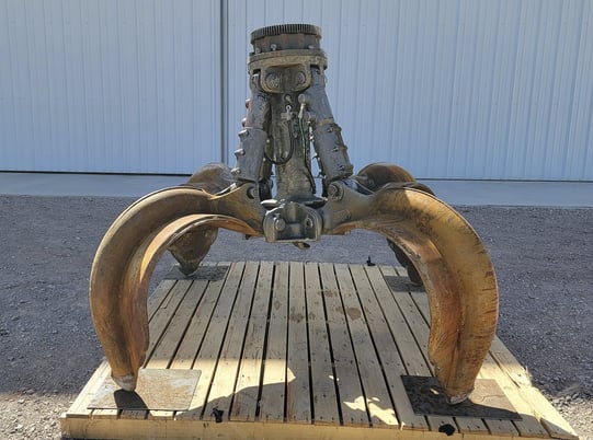 Broderson, disassembled crane clamp - Image 5