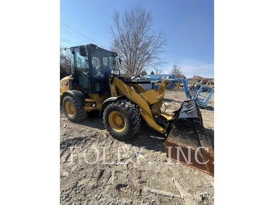Cat 908M, Wheel Loader, 274 hours, S/N: K5803150, 2022 - Image 2