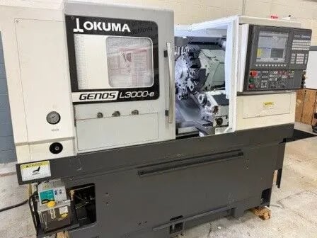 Okuma #Genos-L3000-E, CNC Lathe, 3-Axis, 20.4" Swing, 19.69" Machining length, 10" Chuck, 13.39" Turning - Image 2