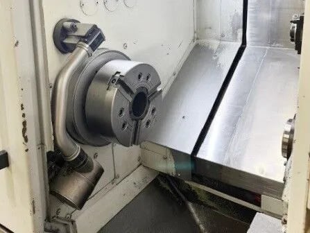 Okuma #Genos-L3000-E, CNC Lathe, 3-Axis, 20.4" Swing, 19.69" Machining length, 10" Chuck, 13.39" Turning - Image 4