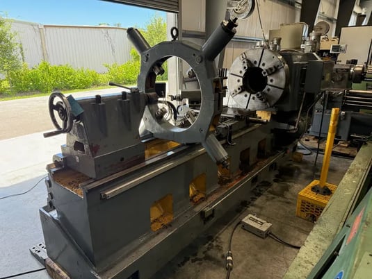 34.2" x 80" Geminis #GE870, Engine Lathe, 12.75" Bore, (2) 32" 4-jaw chucks, 25" Steady rest, 20 HP, 1988 - Image 6