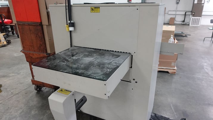 Challenge #Titan-265, Hydraulic Paper Cutter, 26.5" cut, 2001 - Image 3