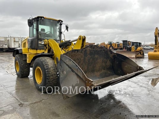 Cat 938M, Wheel Loader, 4301 hours, S/N: J3R00744, 2015 - Image 2