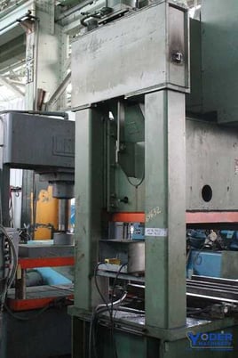 200 Ton, Heim #S2-200-78-42, straight side double crank press, 6" stroke, 20" Shut Height, air clutch, 1976 - Image 7