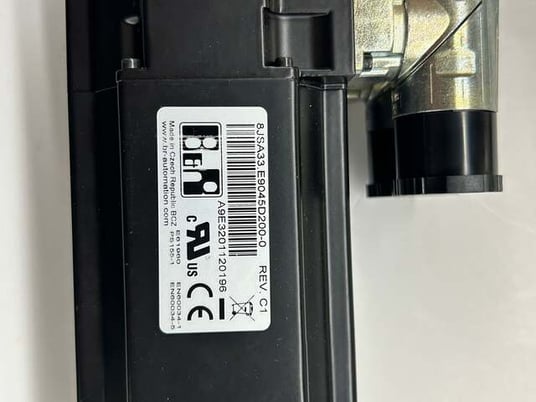 B & R Automation Servo Motor 8JSA33.E9045D200-0 - Variable 4000 RPM - Image 2