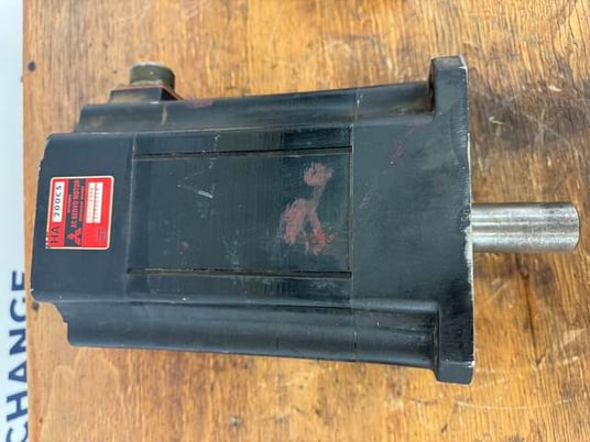 2 kW Mitsubishi Servo Motor HA-200CS - 3000 RPM - Image 2