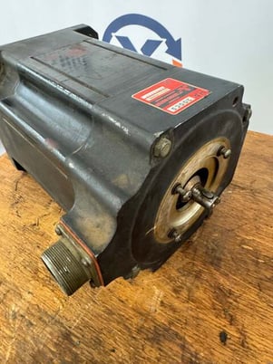 2 kW Mitsubishi Servo Motor HA-200CS - 3000 RPM - Image 3