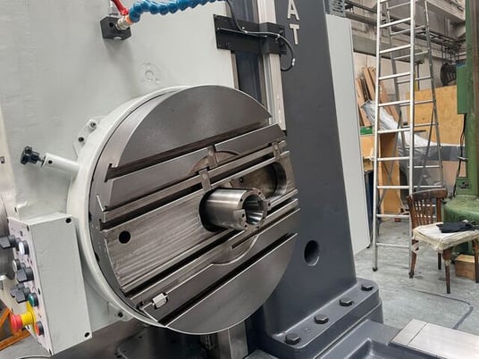 3.9" Fermat #W100A, Table-Type Horizontal Boring Mill, 49.2" x 49.2" table, 63" X, 44" Y, 49.2" Z, 15 HP - Image 3
