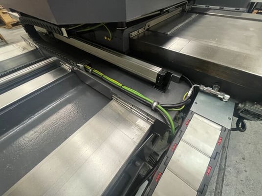 3.9" Fermat #W100A, Table-Type Horizontal Boring Mill, 49.2" x 49.2" table, 63" X, 44" Y, 49.2" Z, 15 HP - Image 4