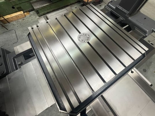 3.9" Fermat #W100A, Table-Type Horizontal Boring Mill, 49.2" x 49.2" table, 63" X, 44" Y, 49.2" Z, 15 HP - Image 8