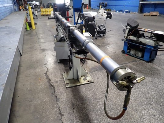 LNS #3.2-HS-4.8, Hydraulic Bar Feeder, 19" x 17" x 19" capacity, 200-230 V, 2008 - Image 4