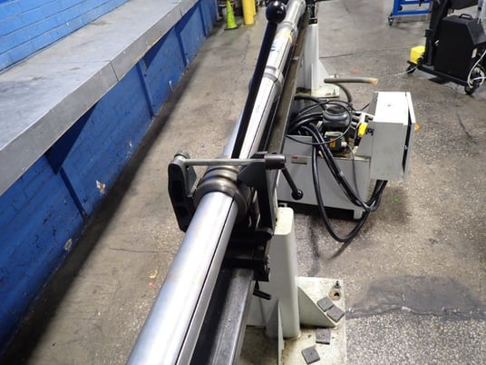 LNS #3.2-HS-4.8, Hydraulic Bar Feeder, 19" x 17" x 19" capacity, 200-230 V, 2008 - Image 8