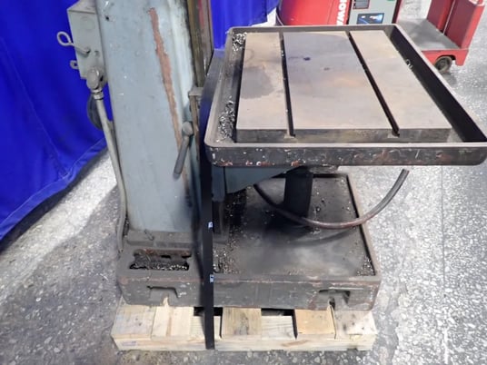 Alzmetall #AB4, Drill Press, w/Foot Switch, 24" x 18" Table, 1730 RPM, 220 V, 2015 - Image 6