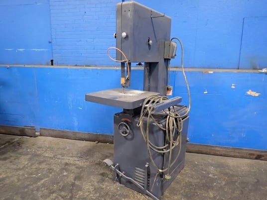 19.5" Powermatic #87, Vertical Band Saw, 1/2" Blade, 24" x 24" Table, 1755 RPM, 230/460 V - Image 1