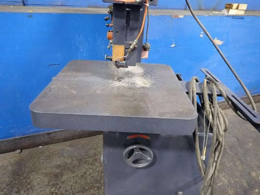 19.5" Powermatic #87, Vertical Band Saw, 1/2" Blade, 24" x 24" Table, 1755 RPM, 230/460 V - Image 2