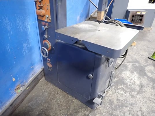 19.5" Powermatic #87, Vertical Band Saw, 1/2" Blade, 24" x 24" Table, 1755 RPM, 230/460 V - Image 5