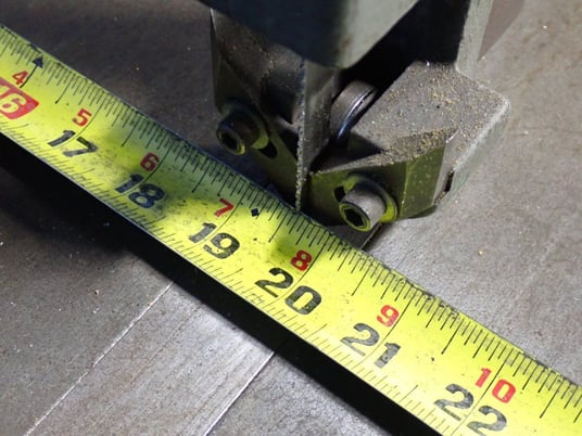 19" Powermatic #87, Vertical Band Saw, w/Foot Pedal, 24" x 24" Table - Image 6